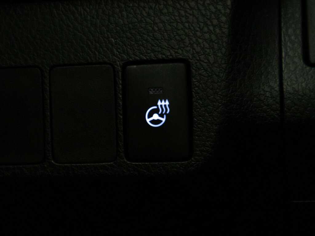 Купить Toyota RAV4, 2015, 76 173 км.. Фото: #17