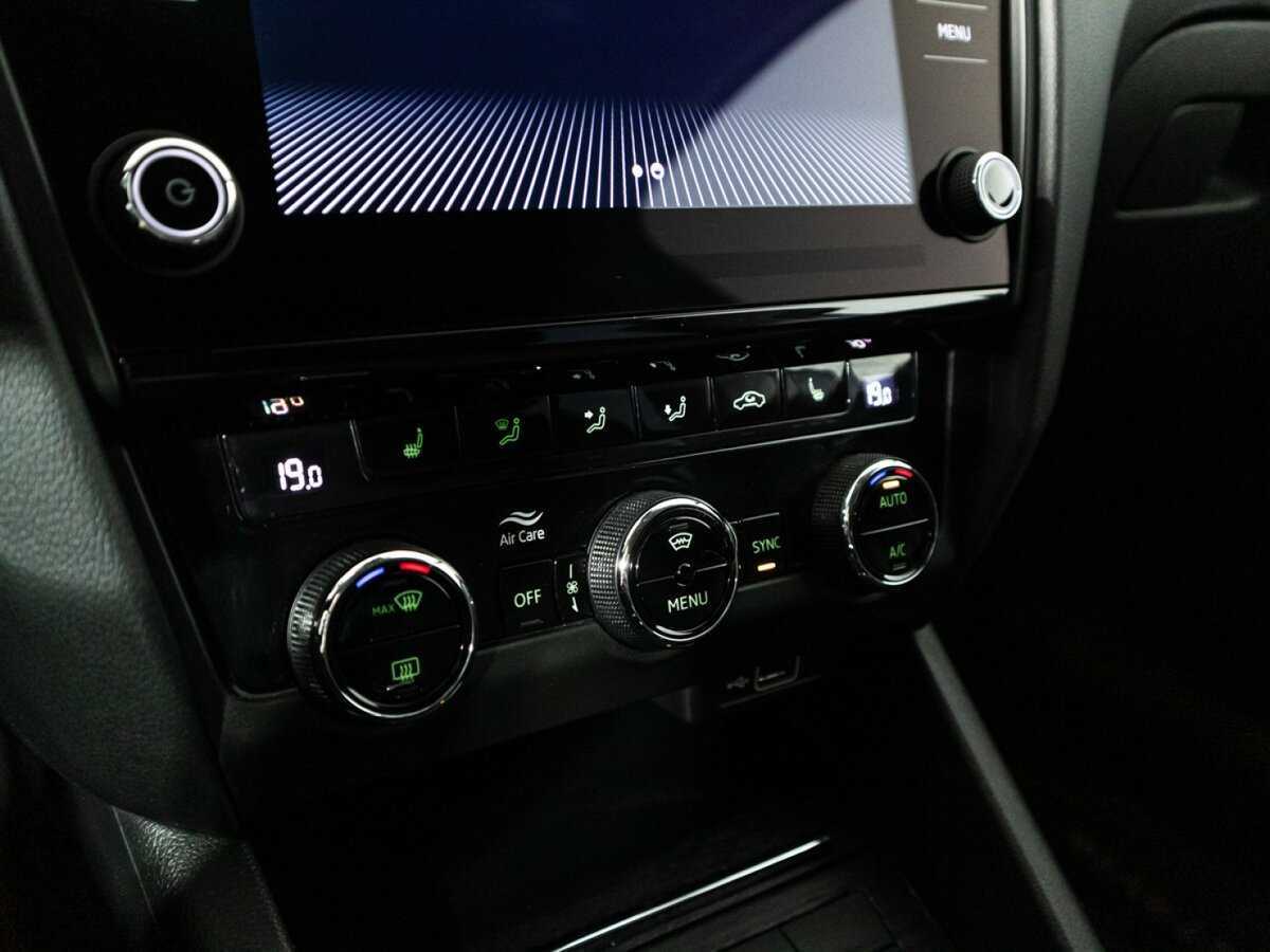 Купить Skoda Octavia, 2020, 122 772 км.. Фото: #18