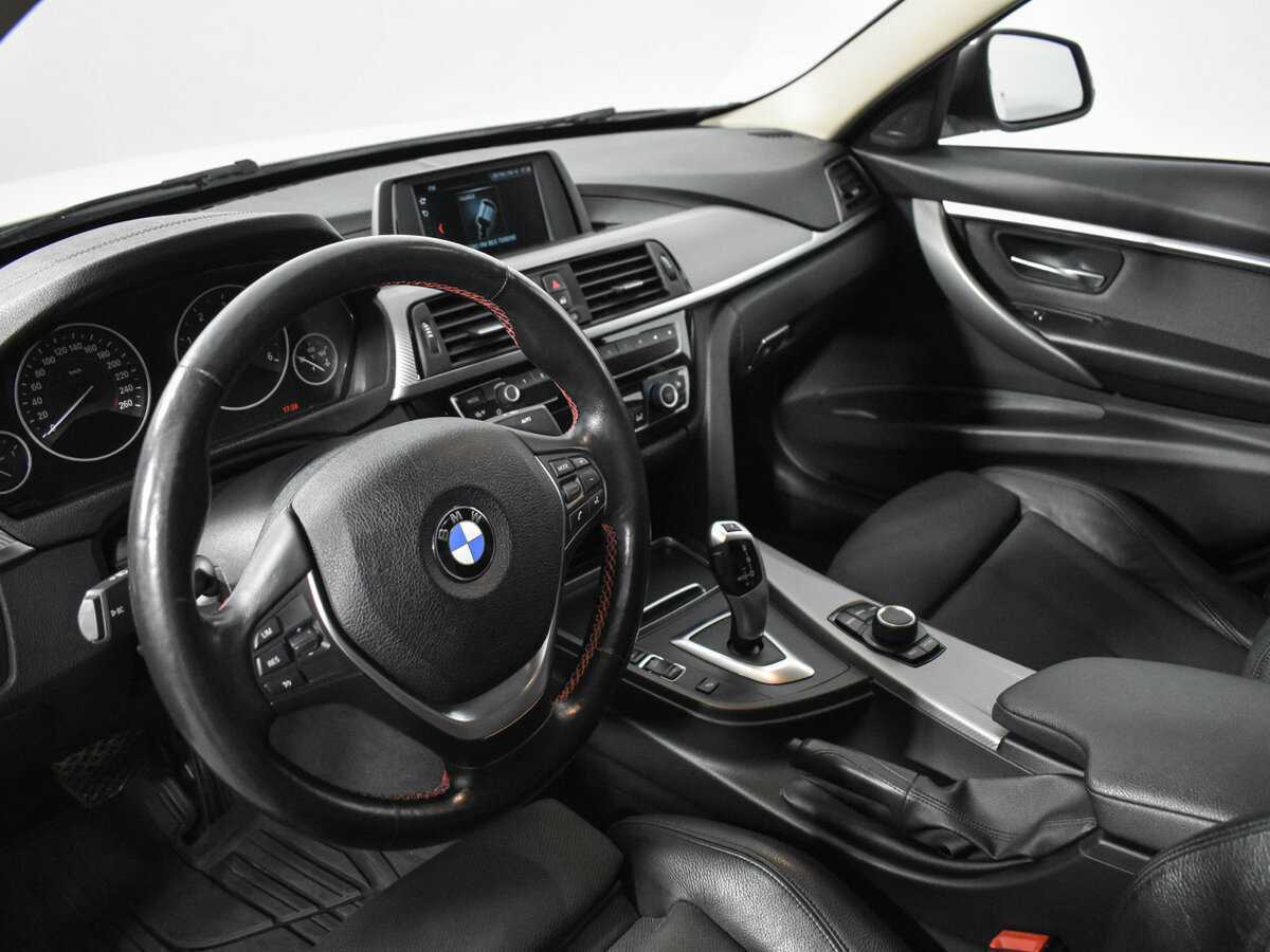 Купить BMW 3 серии, 2017, 111 205 км.. Фото: #8