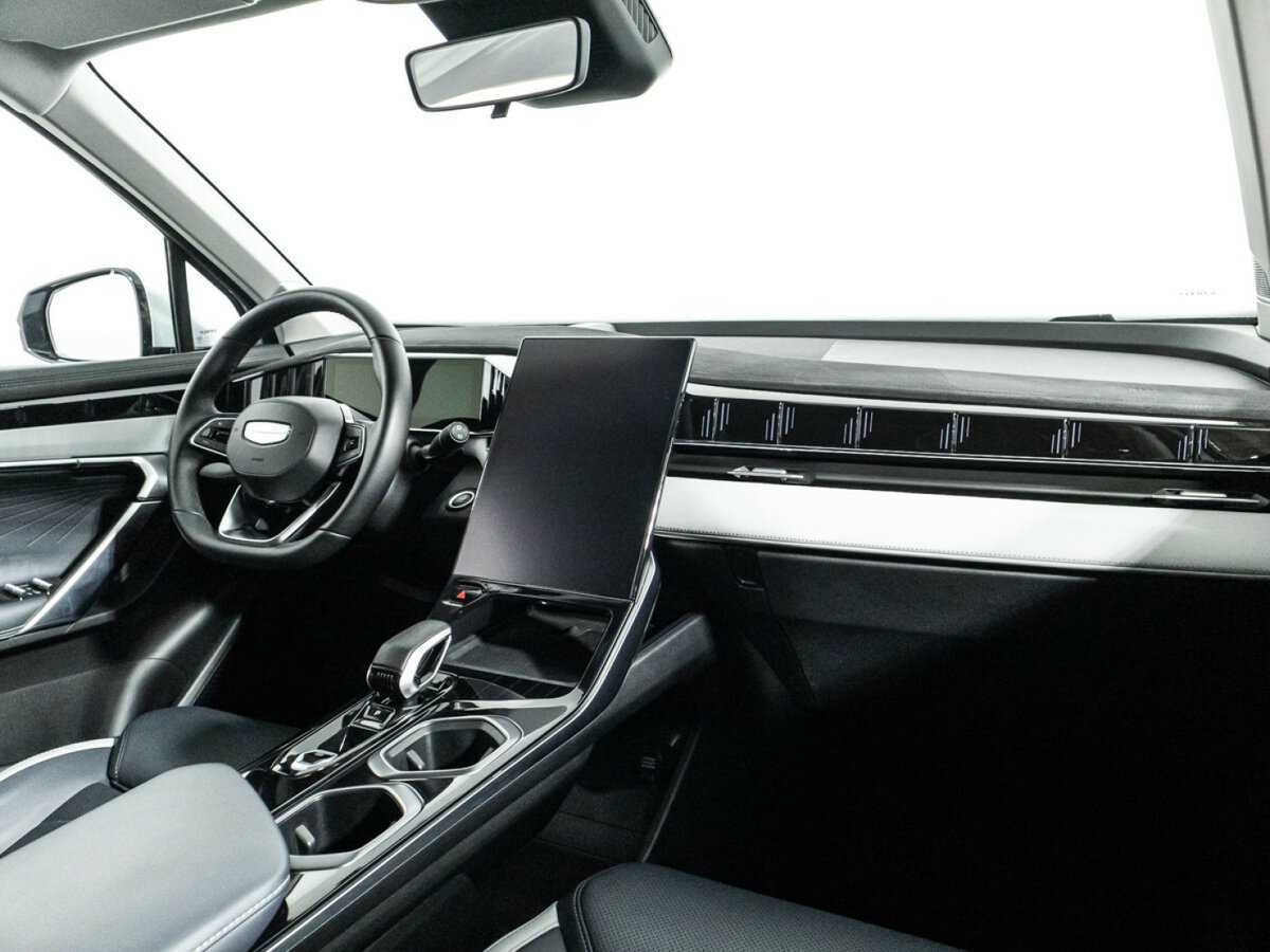 Купить Geely Atlas, 2023, 39 168 км.. Фото: #8