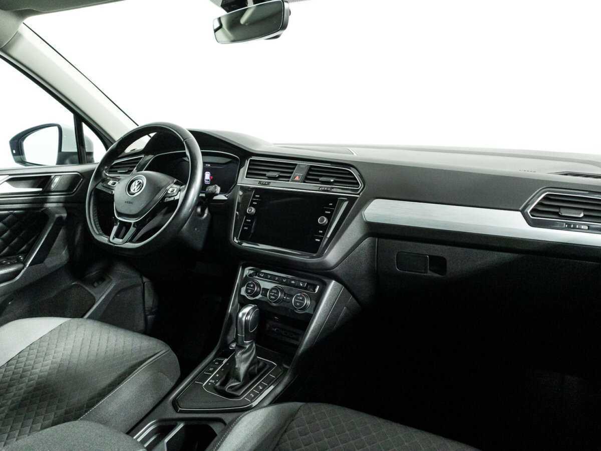 Купить Volkswagen Tiguan, 2018, 87 650 км.. Фото: #7
