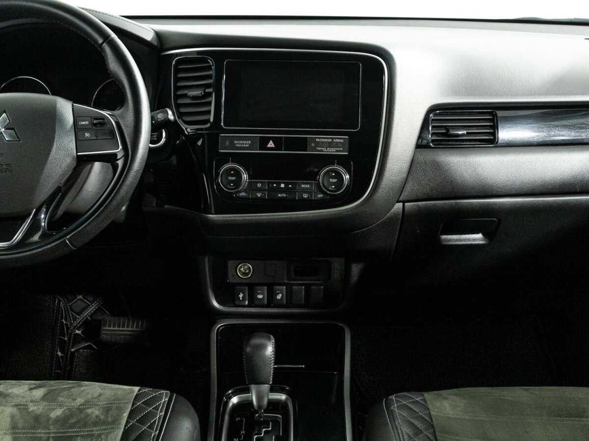 Купить Mitsubishi Outlander, 2019, 69 248 км.. Фото: #14
