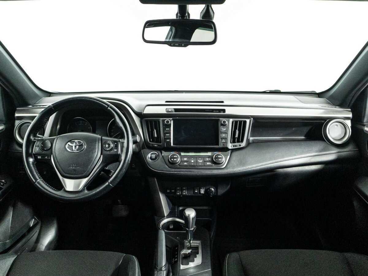 Купить Toyota RAV4, 2019, 135 650 км.. Фото: #12