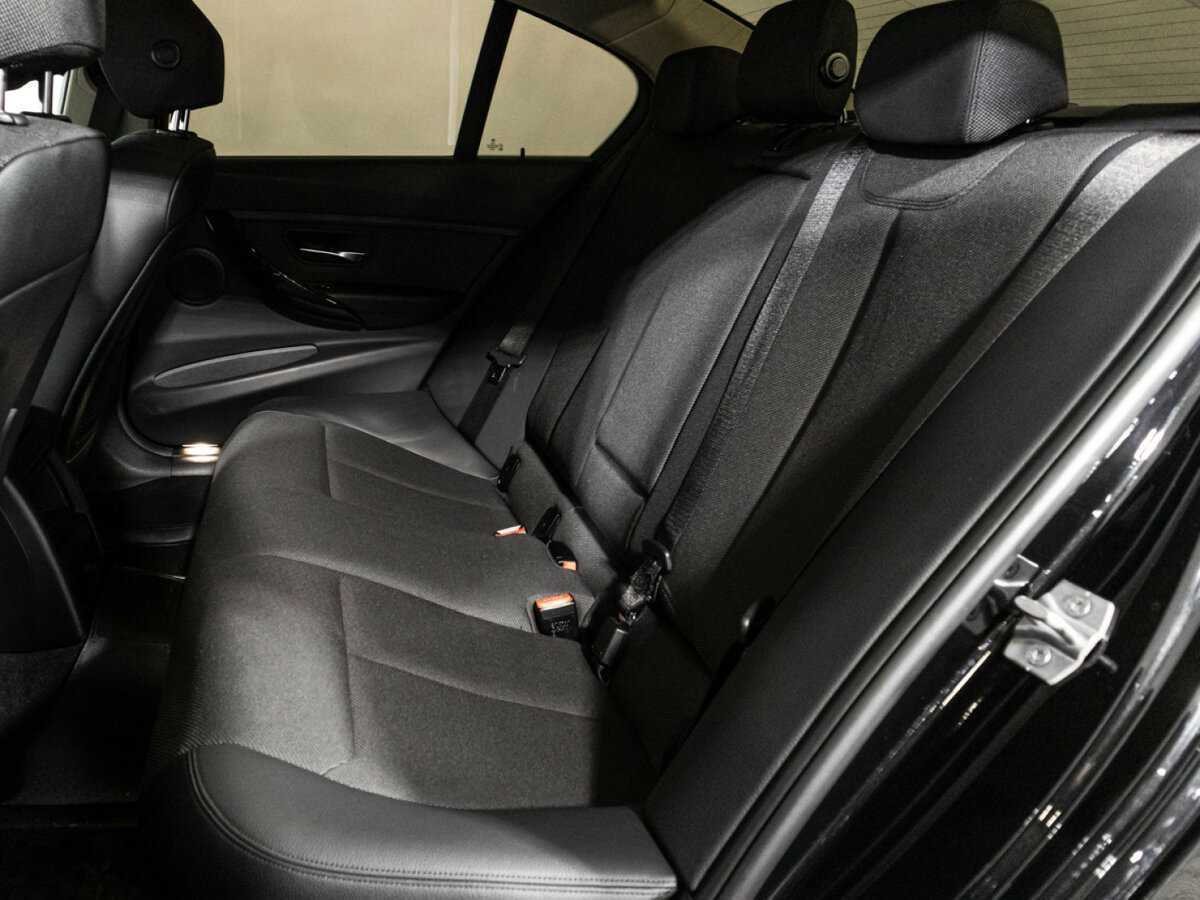 Купить BMW 3 серии, 2018, 69 769 км.. Фото: #9