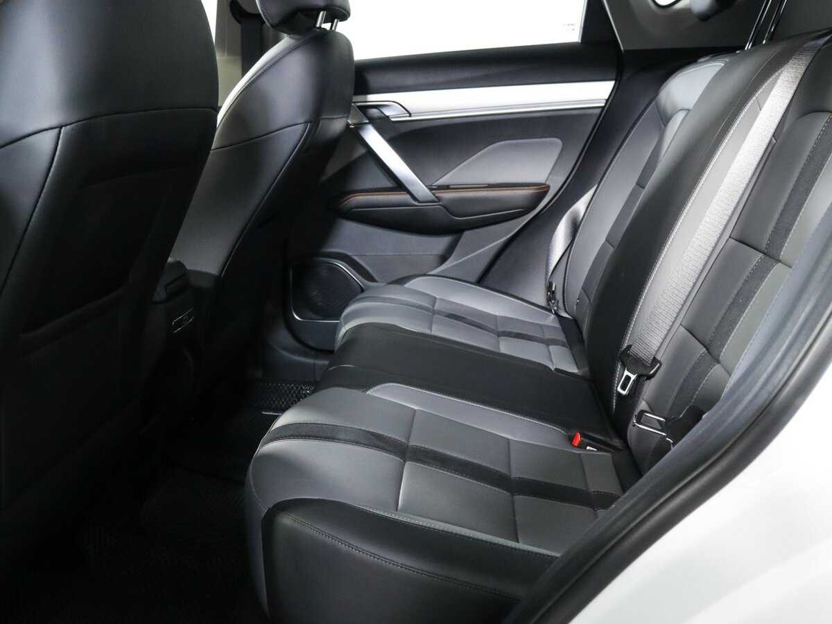 Купить Geely Coolray, 2023, 4 880 км.. Фото: #6