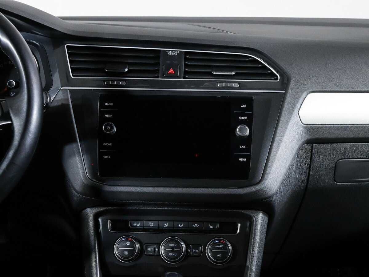 Купить Volkswagen Tiguan, 2020, 76 943 км.. Фото: #9
