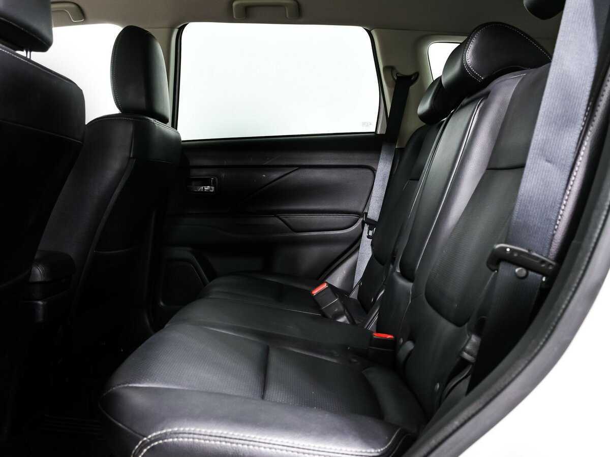 Купить Mitsubishi Outlander, 2017, 108 414 км.. Фото: #12