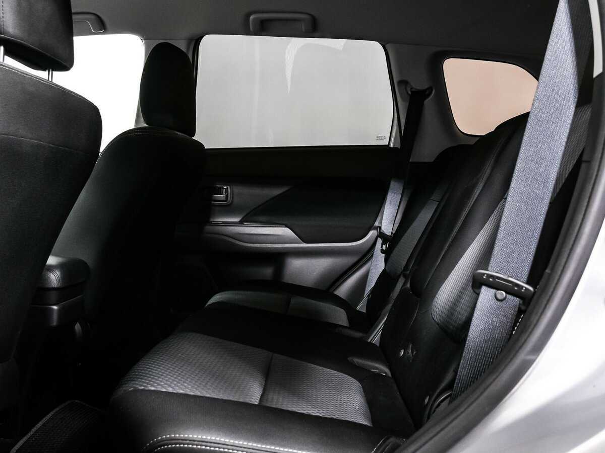 Купить Mitsubishi Outlander, 2018, 81 601 км.. Фото: #12