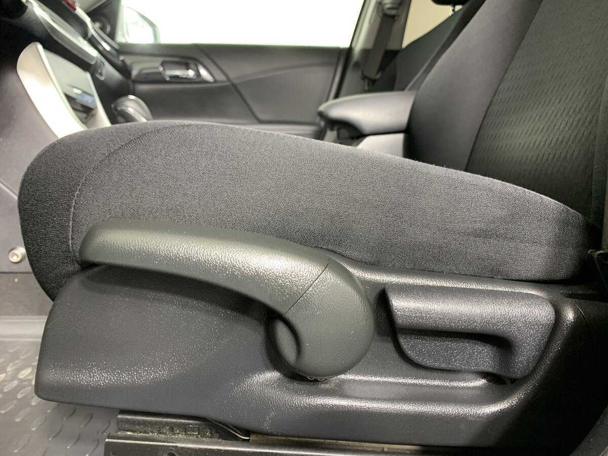 Купить Хонда Аккорд, 2013, 117 473 км.. Фото: #14