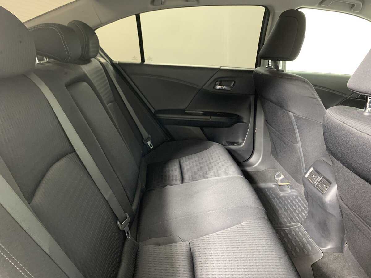 Купить Хонда Аккорд, 2013, 117 473 км.. Фото: #15