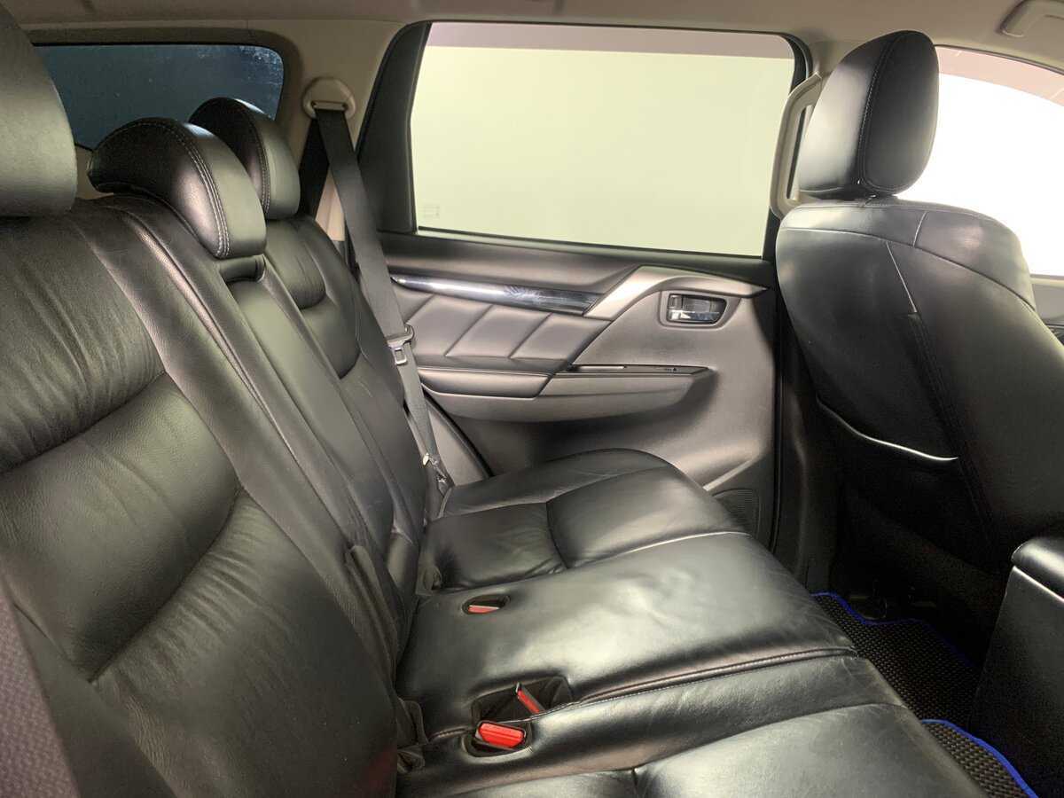 Купить Mitsubishi Pajero Sport, 2017, 191 764 км.. Фото: #17