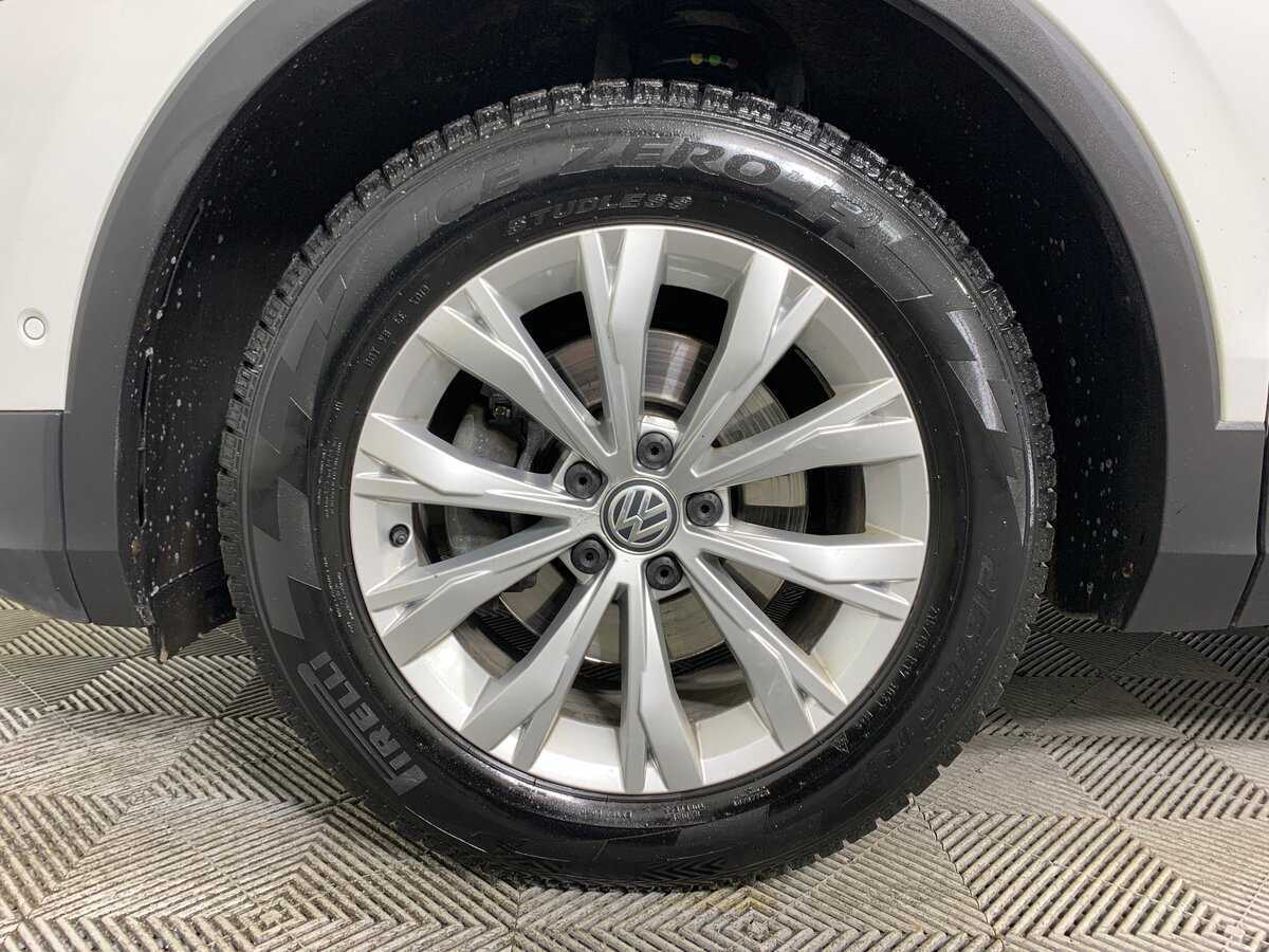 Купить Volkswagen Tiguan, 2017, 124 301 км.. Фото: #8