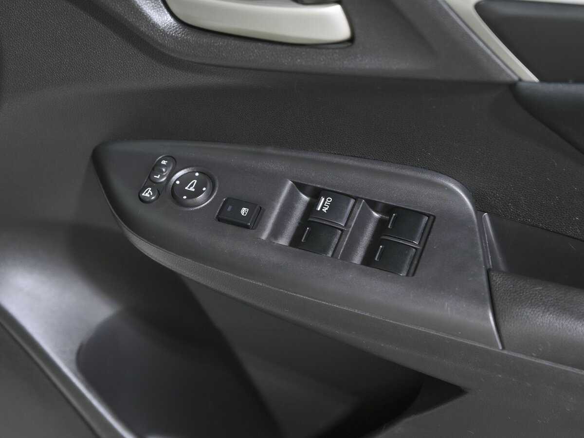 Купить Honda Fit, 2016, 145 593 км.. Фото: #13