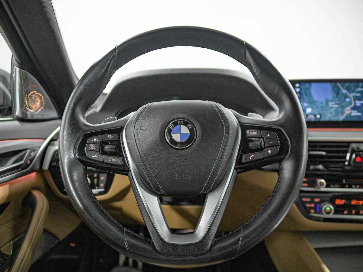 Купить BMW 5 серии, 2017, 145 862 км.. Фото: #6