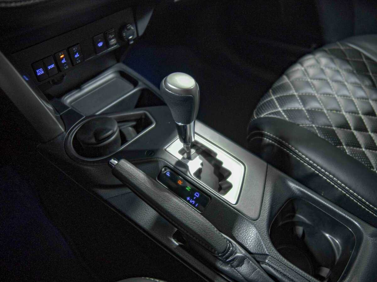 Купить Toyota RAV4, 2018, 144 082 км.. Фото: #10