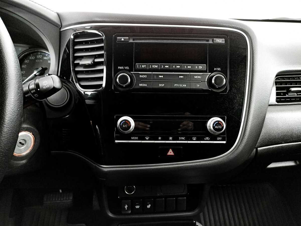 Купить Mitsubishi Outlander, 2021, 41 192 км.. Фото: #11