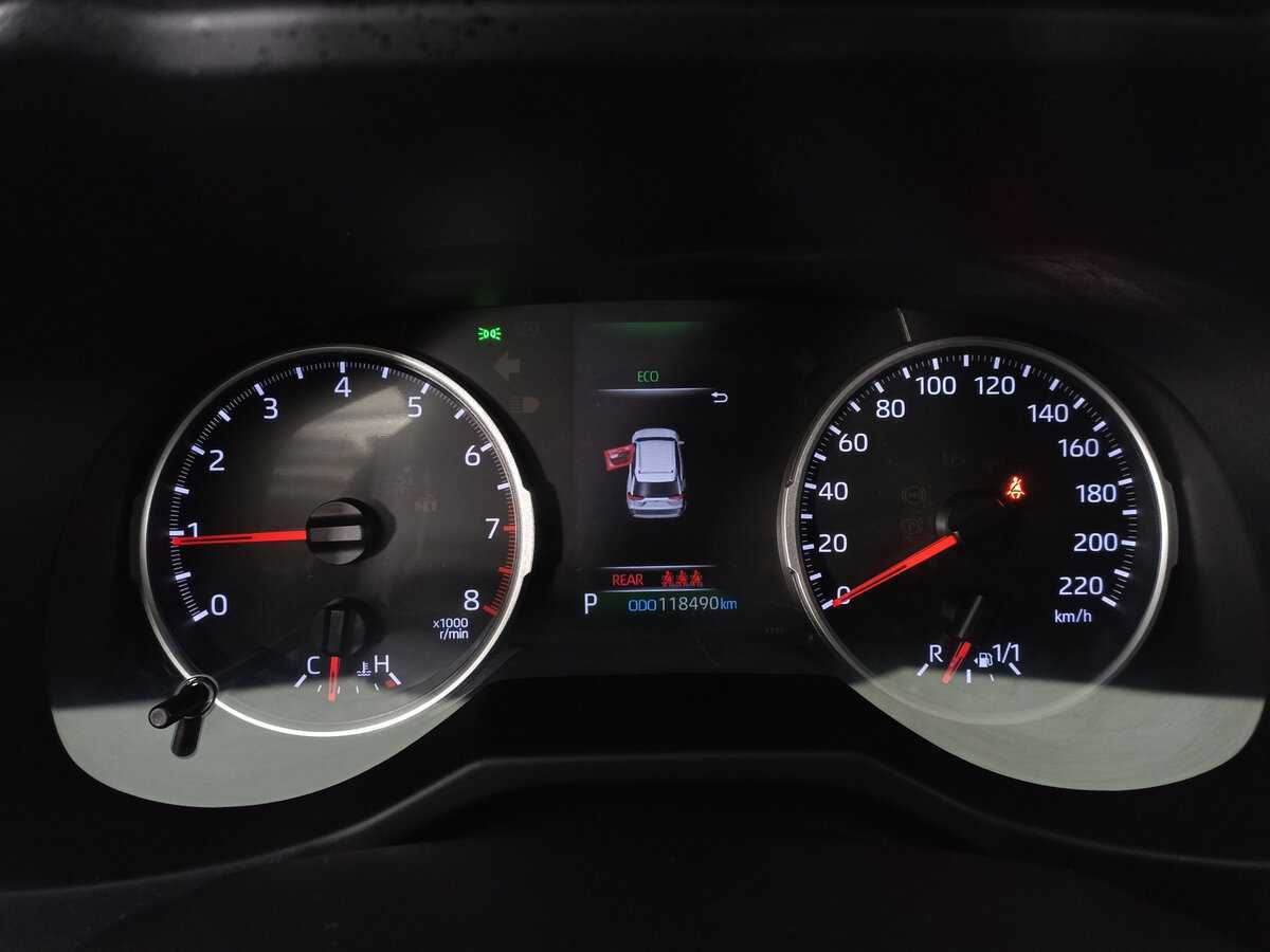 Купить Toyota RAV4, 2019, 118 466 км.. Фото: #12