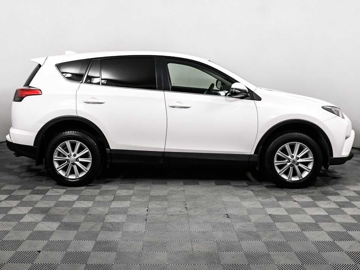 Купить Toyota RAV4, 2017, 168 947 км.. Фото: #2