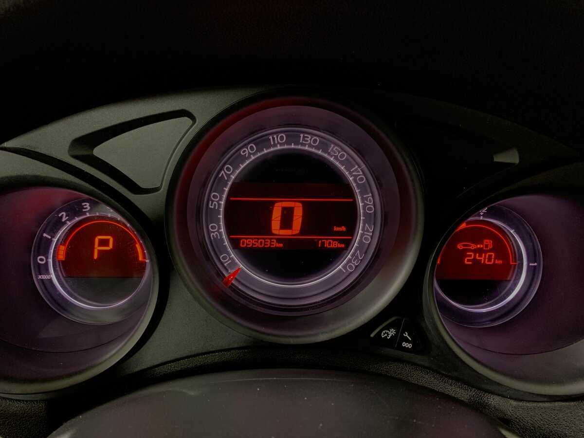 Купить Citroen C4, 2015, 95 032 км.. Фото: #14