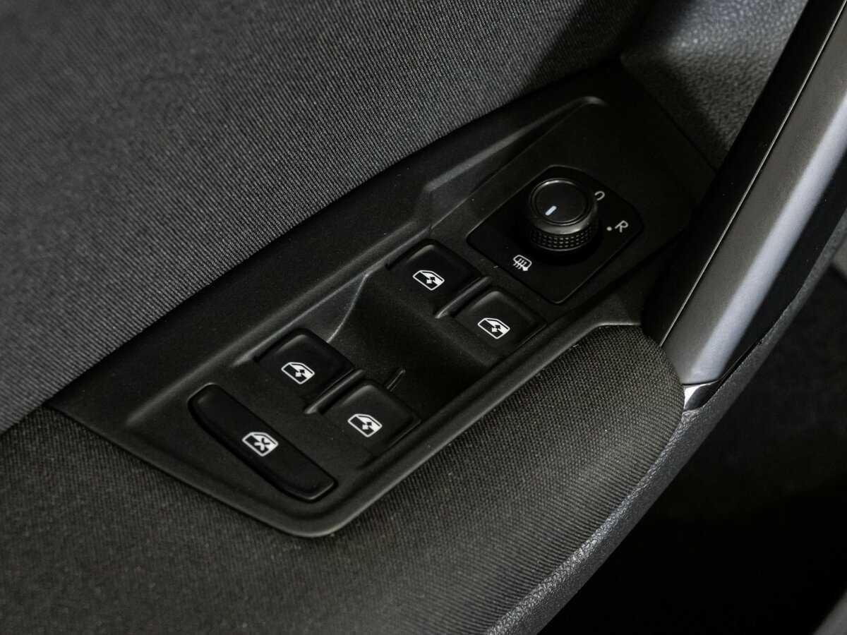 Купить Volkswagen Tiguan, 2017, 61 100 км.. Фото: #16