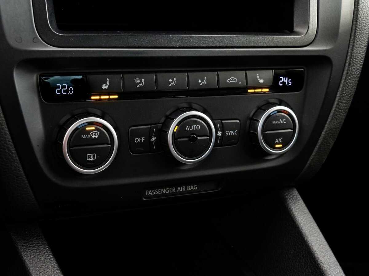 Купить Фольксваген Джетта, 2012, 203 467 км.. Фото: #13