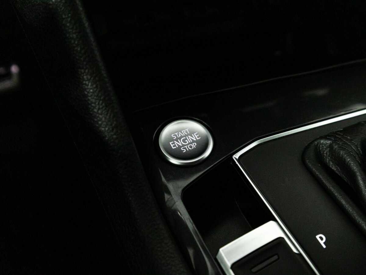 Купить Volkswagen Tiguan, 2018, 94 232 км.. Фото: #18