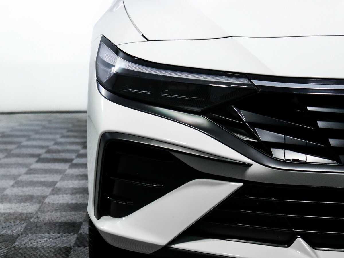 Купить Hyundai Elantra, 2023, 27 783 км.. Фото: #17