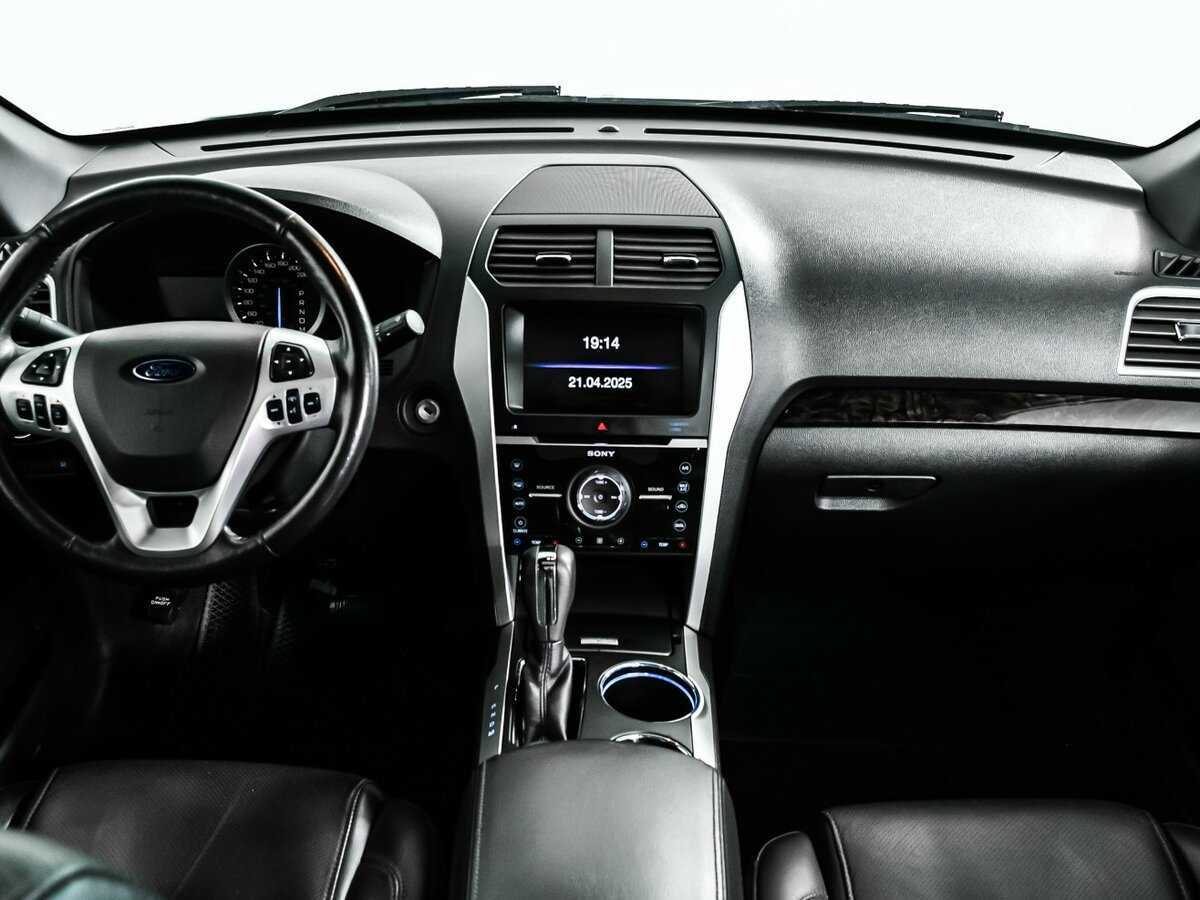 Купить Ford Explorer, 2014, 76 241 км.. Фото: #10