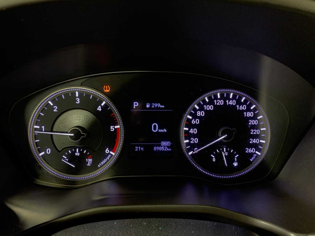 Купить Hyundai Santa Fe, 2019, 89 759 км.. Фото: #12