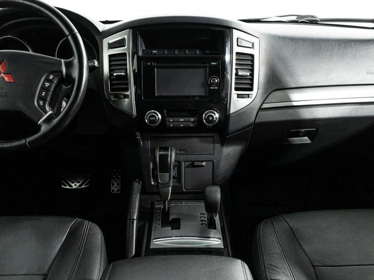 Купить Mitsubishi Pajero, 2015, 136 492 км.. Фото: #11