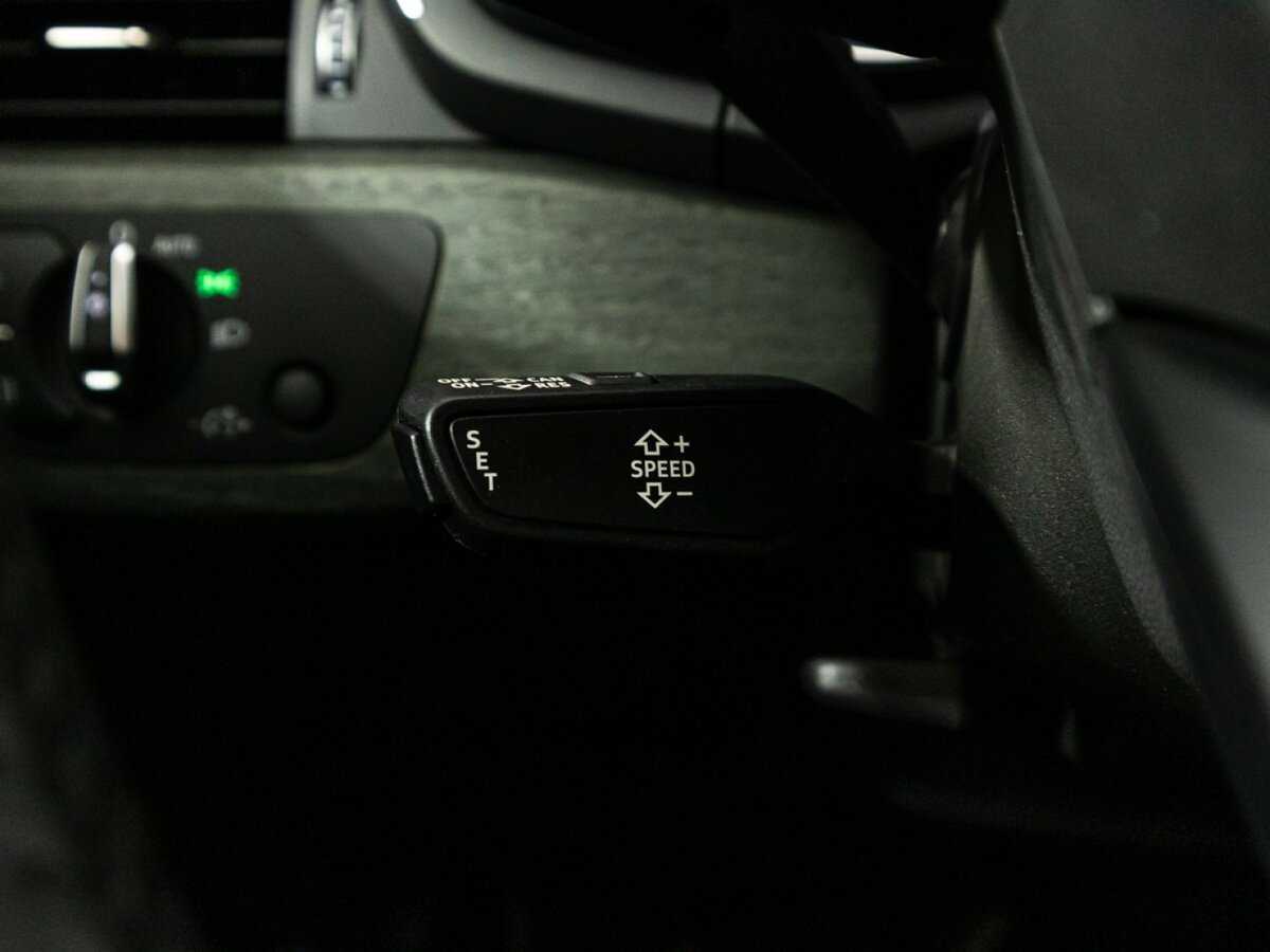 Купить Audi A4, 2019, 59 550 км.. Фото: #18