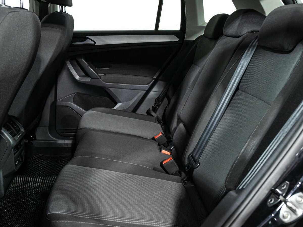 Купить Volkswagen Tiguan, 2020, 66 995 км.. Фото: #9
