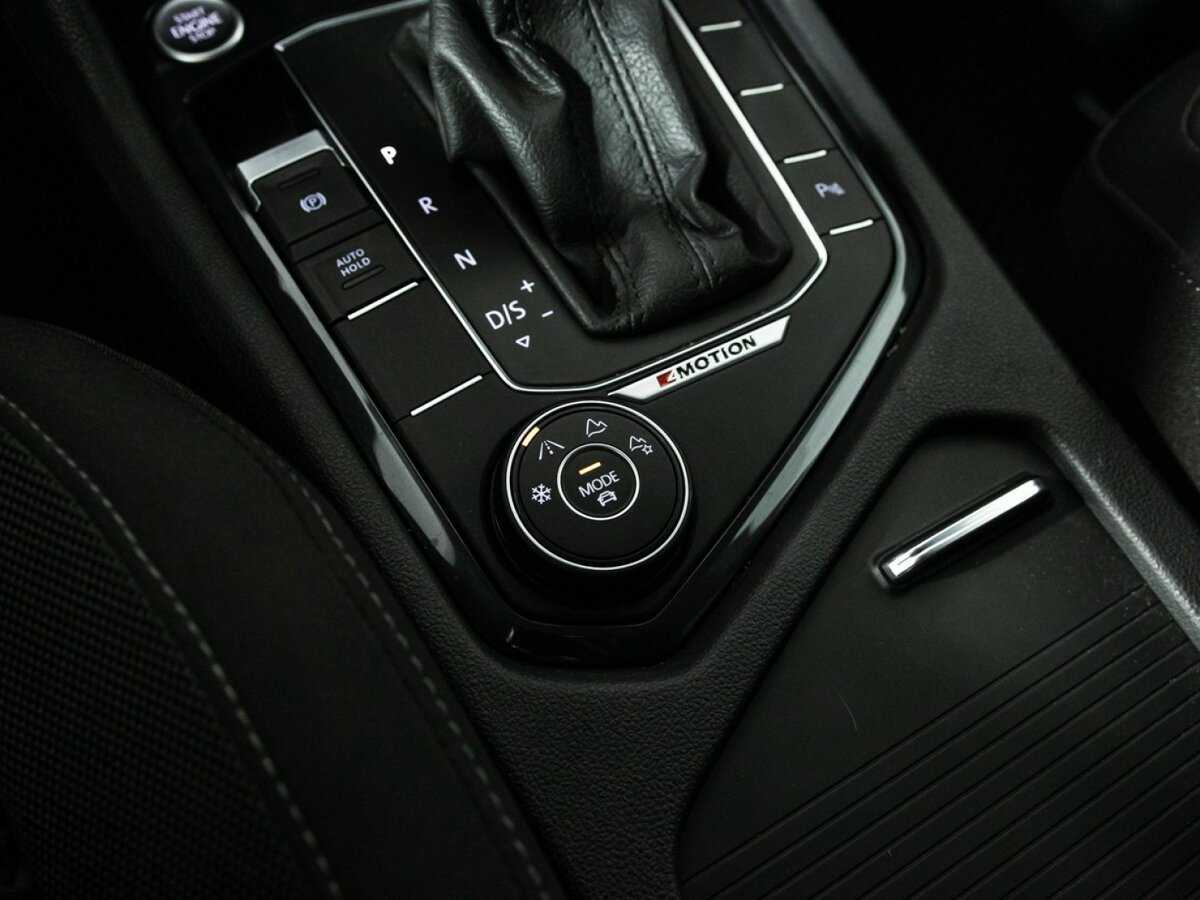 Купить Volkswagen Tiguan, 2020, 155 591 км.. Фото: #17