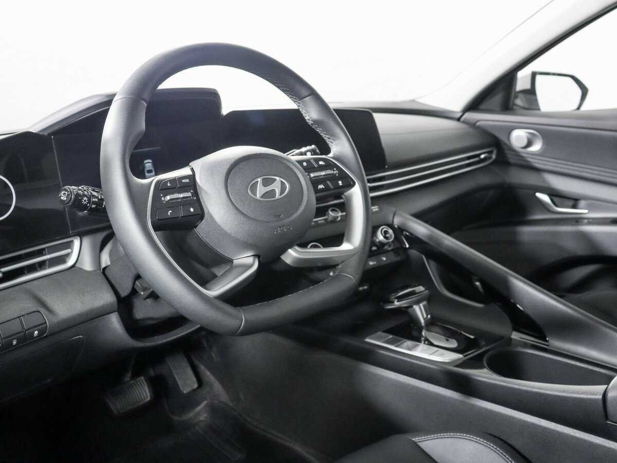 Купить Hyundai Elantra, 2023, 15 220 км.. Фото: #10