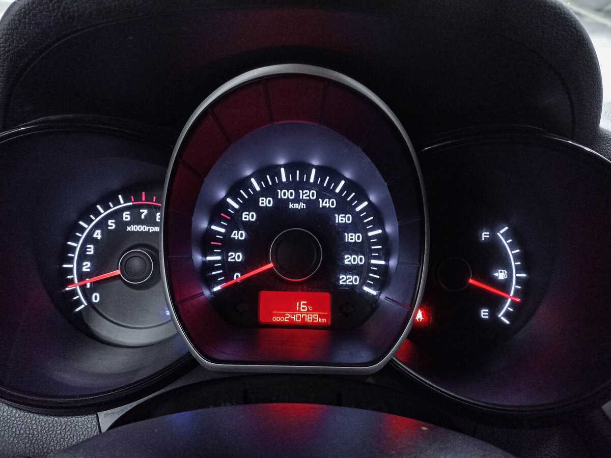 Купить Киа Рио, 2014, 240 791 км.. Фото: #12