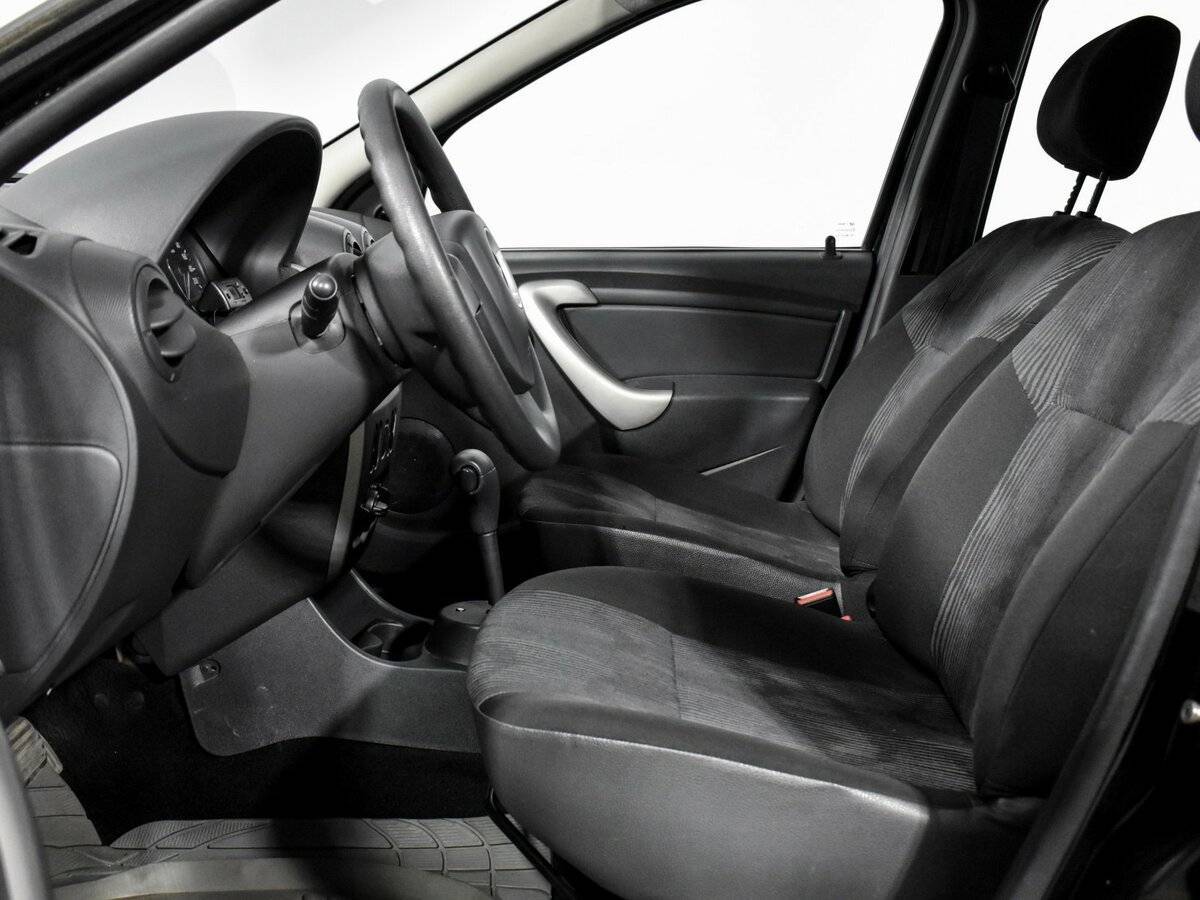 Купить Рено Логан, 2015, 86 232 км.. Фото: #9