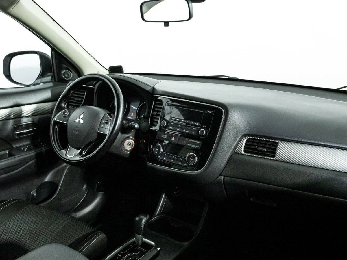 Купить Митсубиши Оутлэндер, 2016, 179 472 км.. Фото: #8