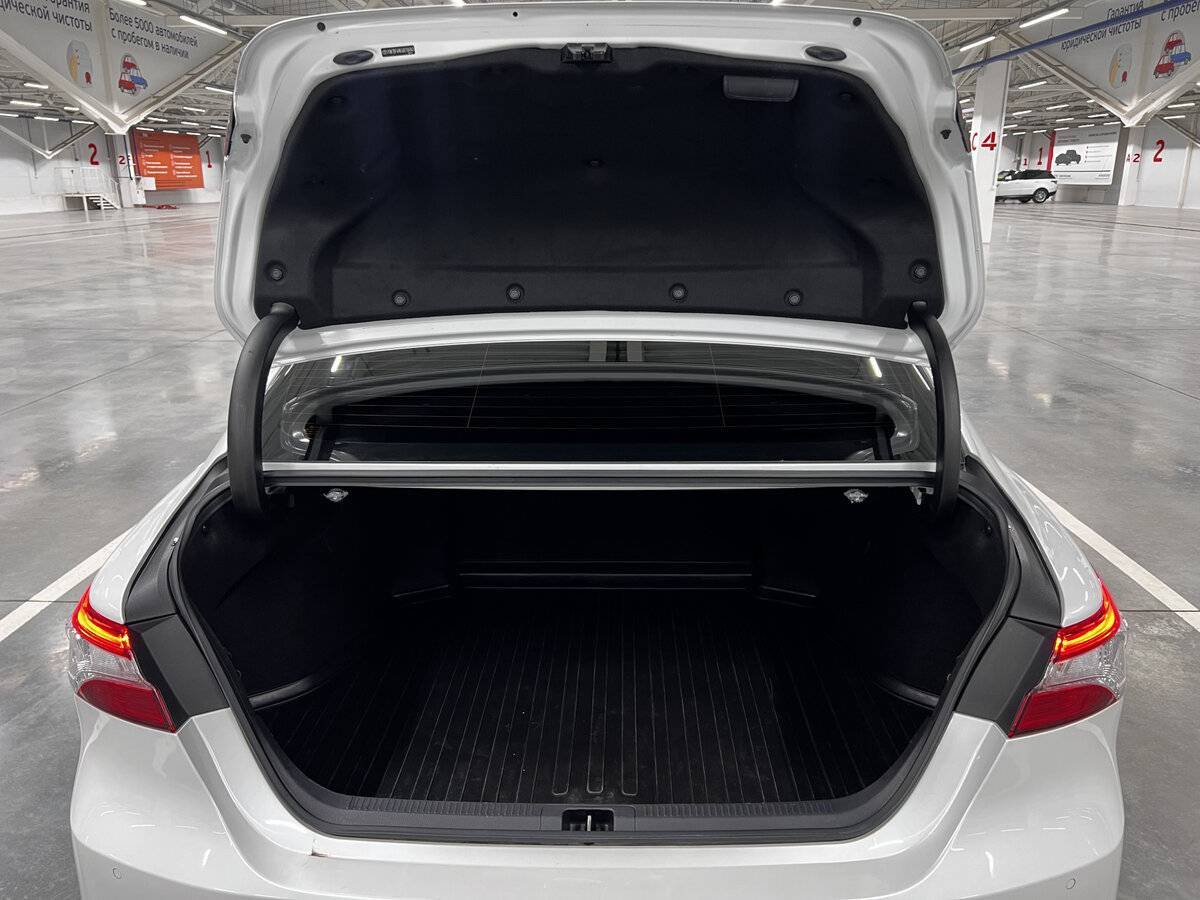 Купить Toyota Camry, 2021, 110 651 км.. Фото: #9