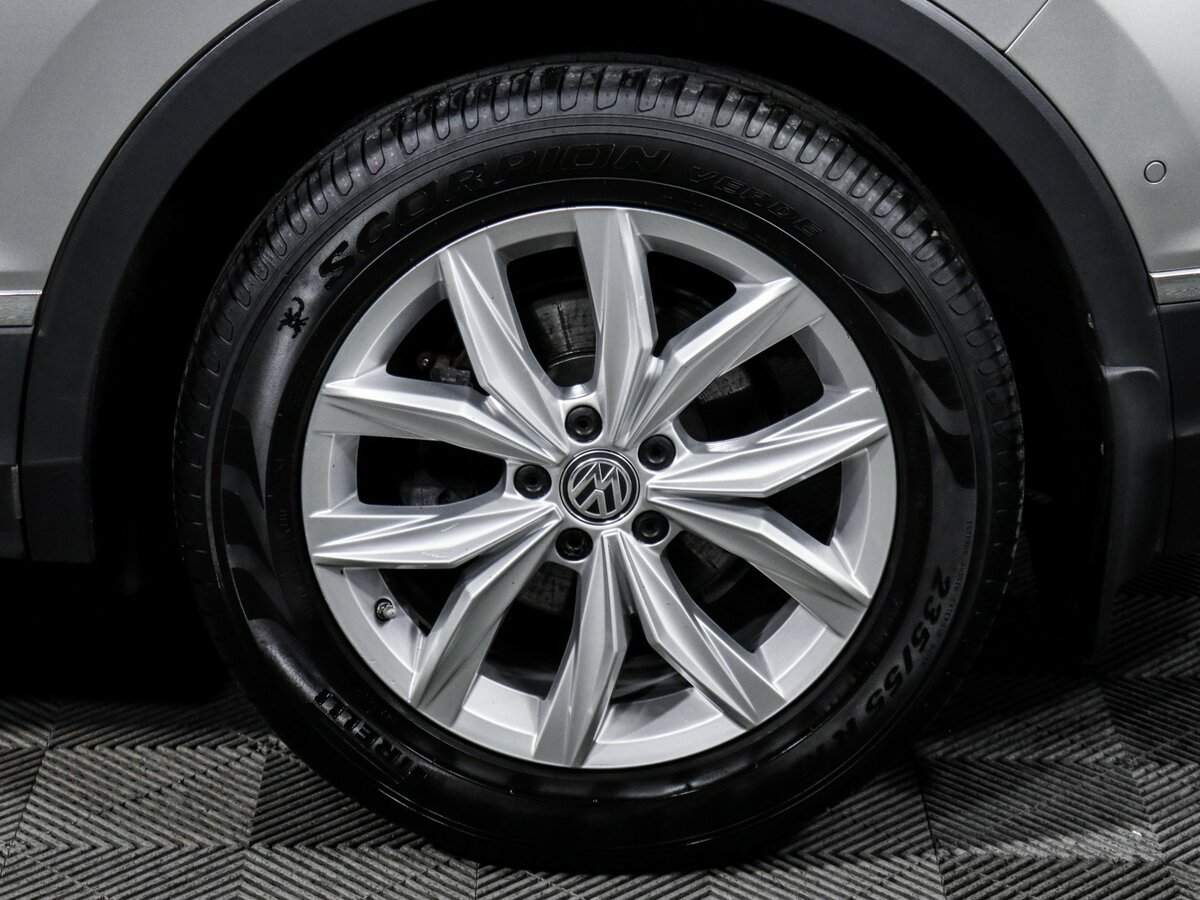 Купить Volkswagen Tiguan, 2017, 44 377 км.. Фото: #14