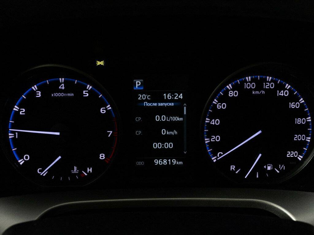 Купить Toyota RAV4, 2016, 96 903 км.. Фото: #9