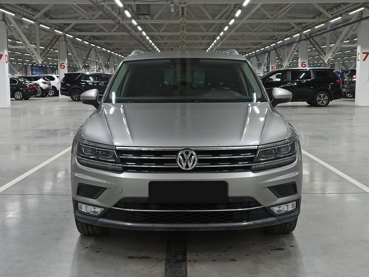 Купить Volkswagen Tiguan, 2017, 94 001 км.. Фото: #1
