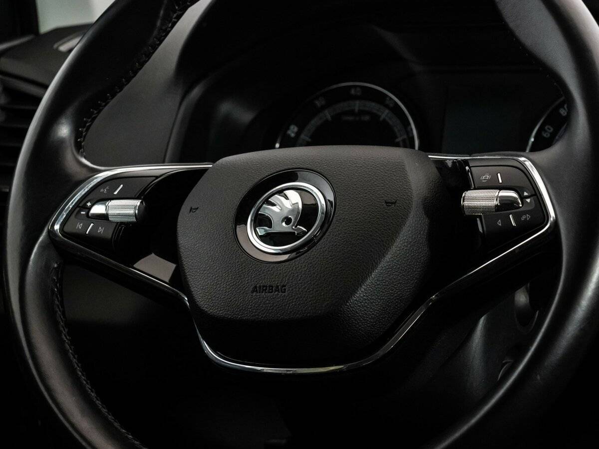 Купить Skoda Karoq, 2021, 95 902 км.. Фото: #9