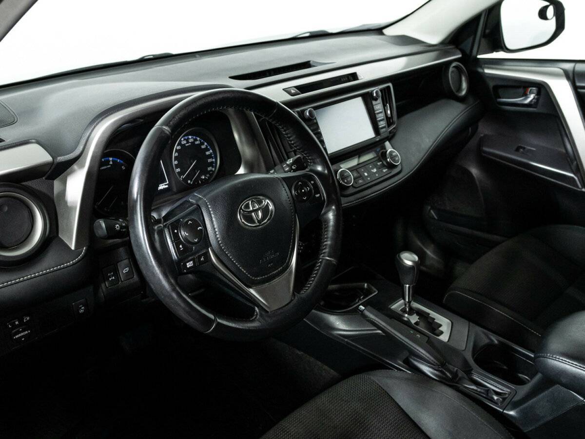 Купить Toyota RAV4, 2018, 232 356 км.. Фото: #10