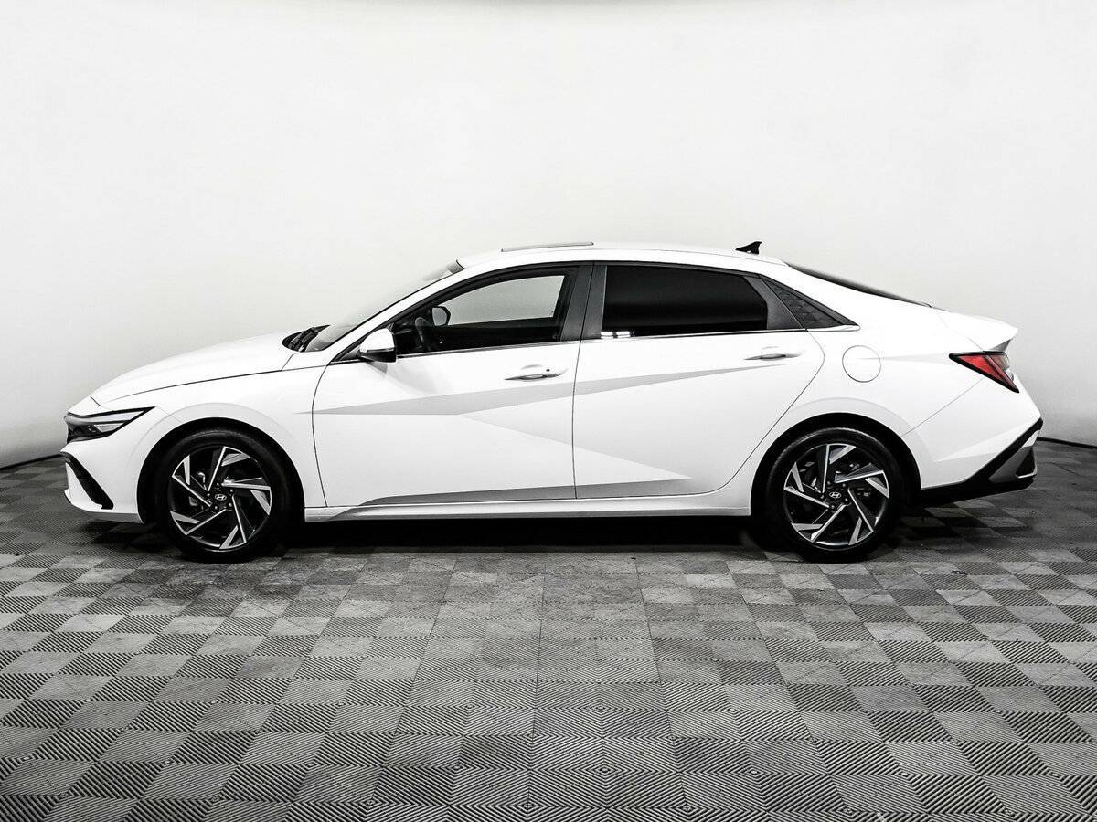 Купить Hyundai Elantra, 2023, 38 900 км.. Фото: #7
