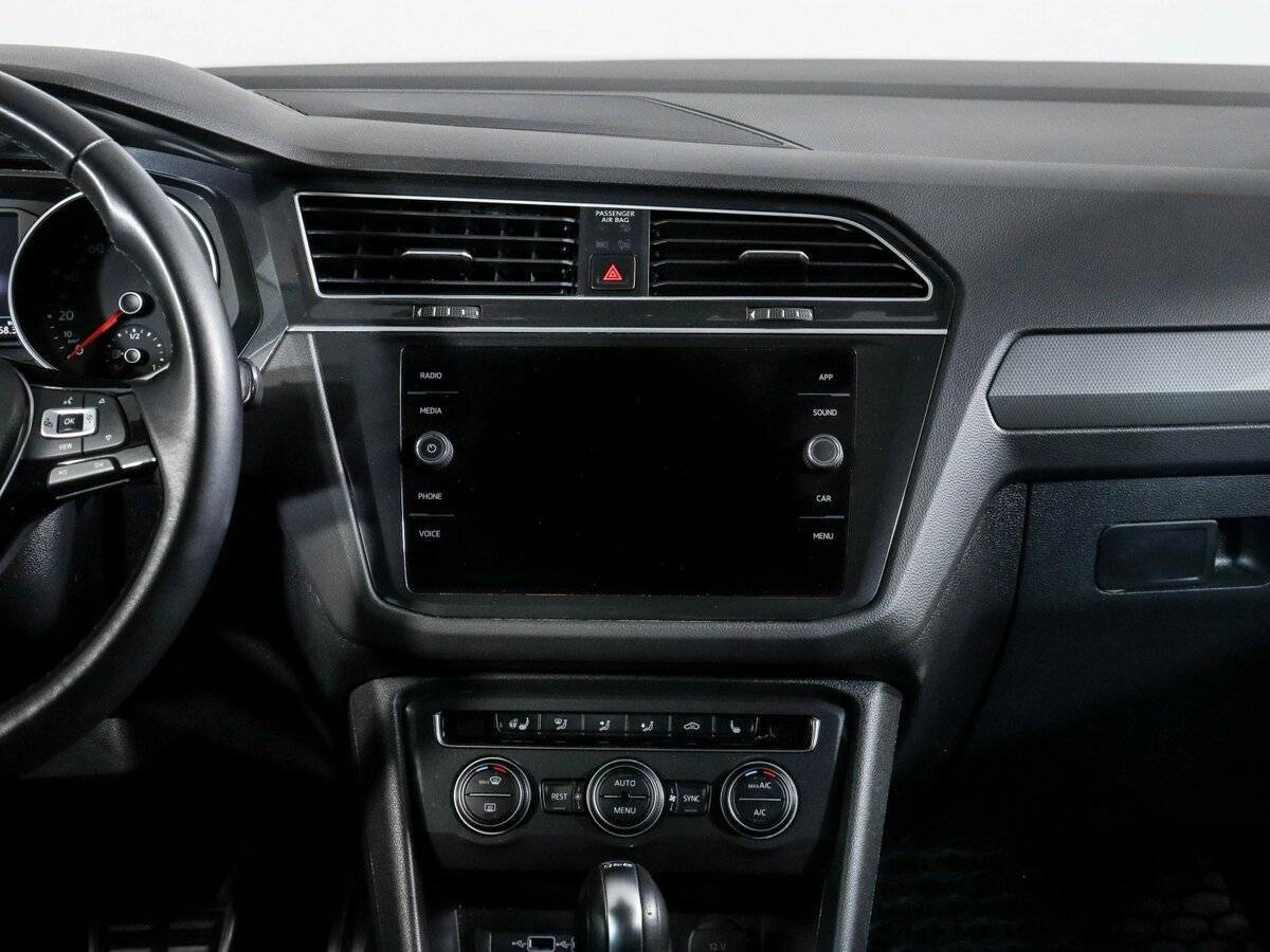 Купить Volkswagen Tiguan, 2018, 77 100 км.. Фото: #9
