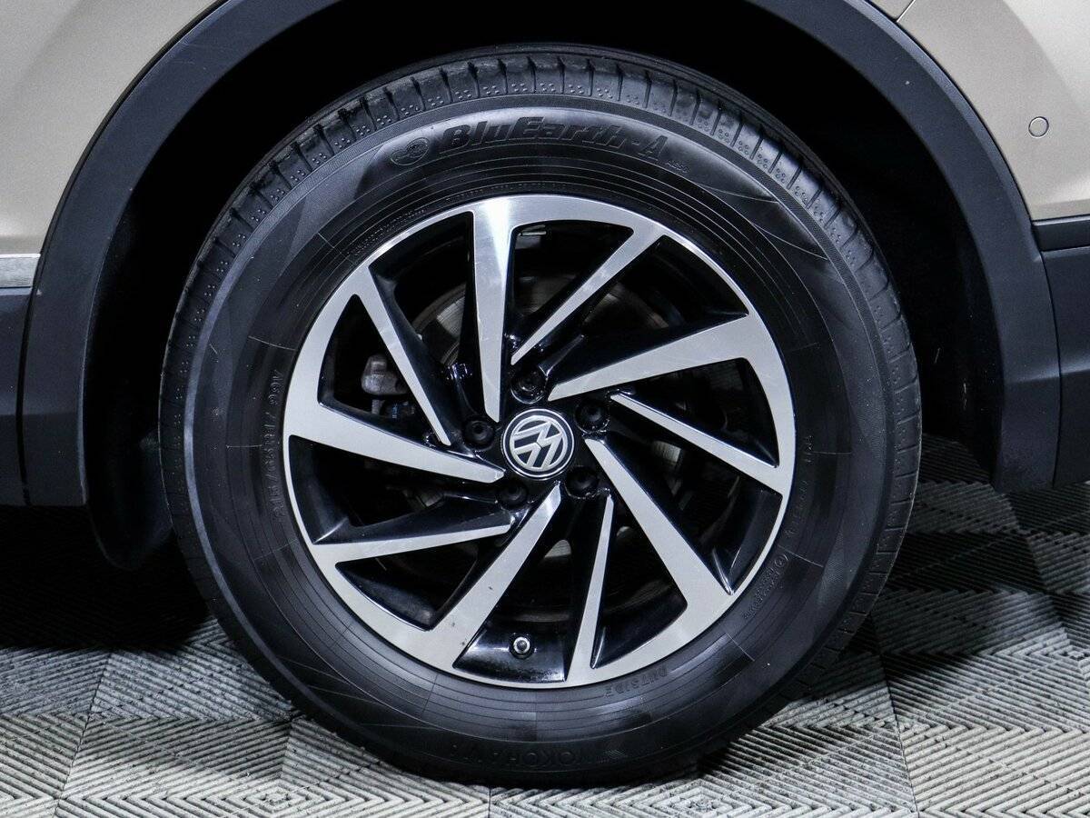 Купить Volkswagen Tiguan, 2018, 77 100 км.. Фото: #11