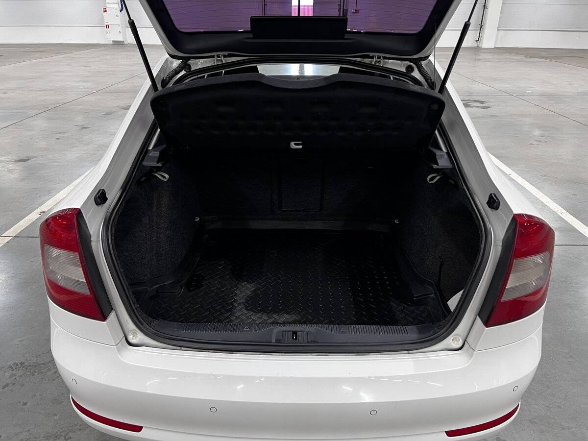 Купить Шкода Октавия, 2012, 225 715 км.. Фото: #9