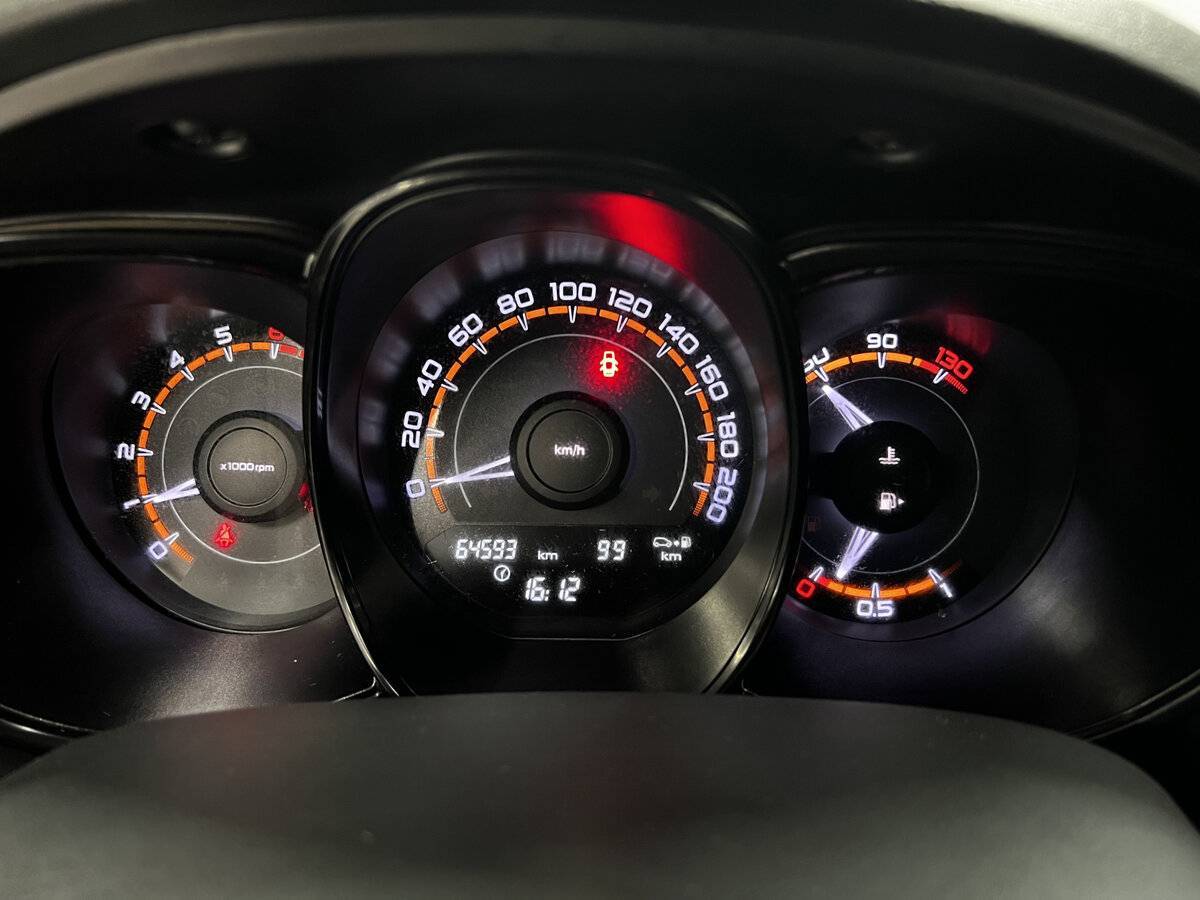 Купить Лада (ВАЗ) Веста, 2018, 64 593 км.. Фото: #12