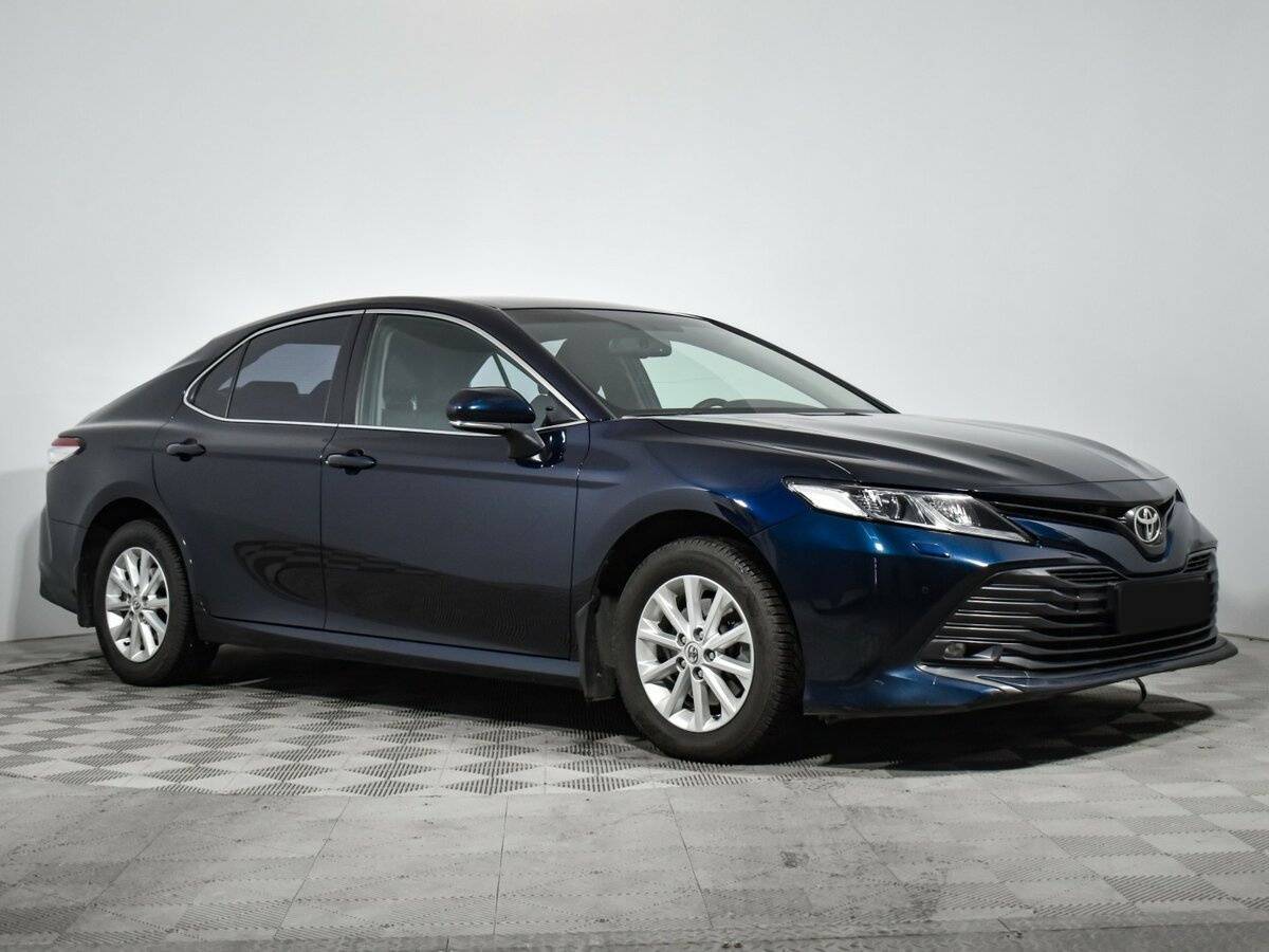 Купить Toyota Camry, 2019, 76 836 км.. Фото: #2