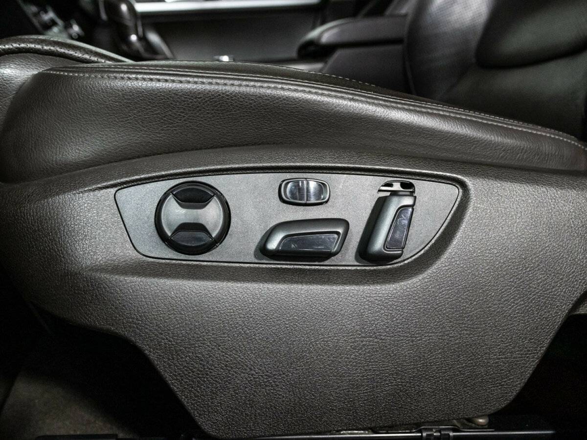 Купить Volkswagen Touareg, 2013, 198 000 км.. Фото: #16